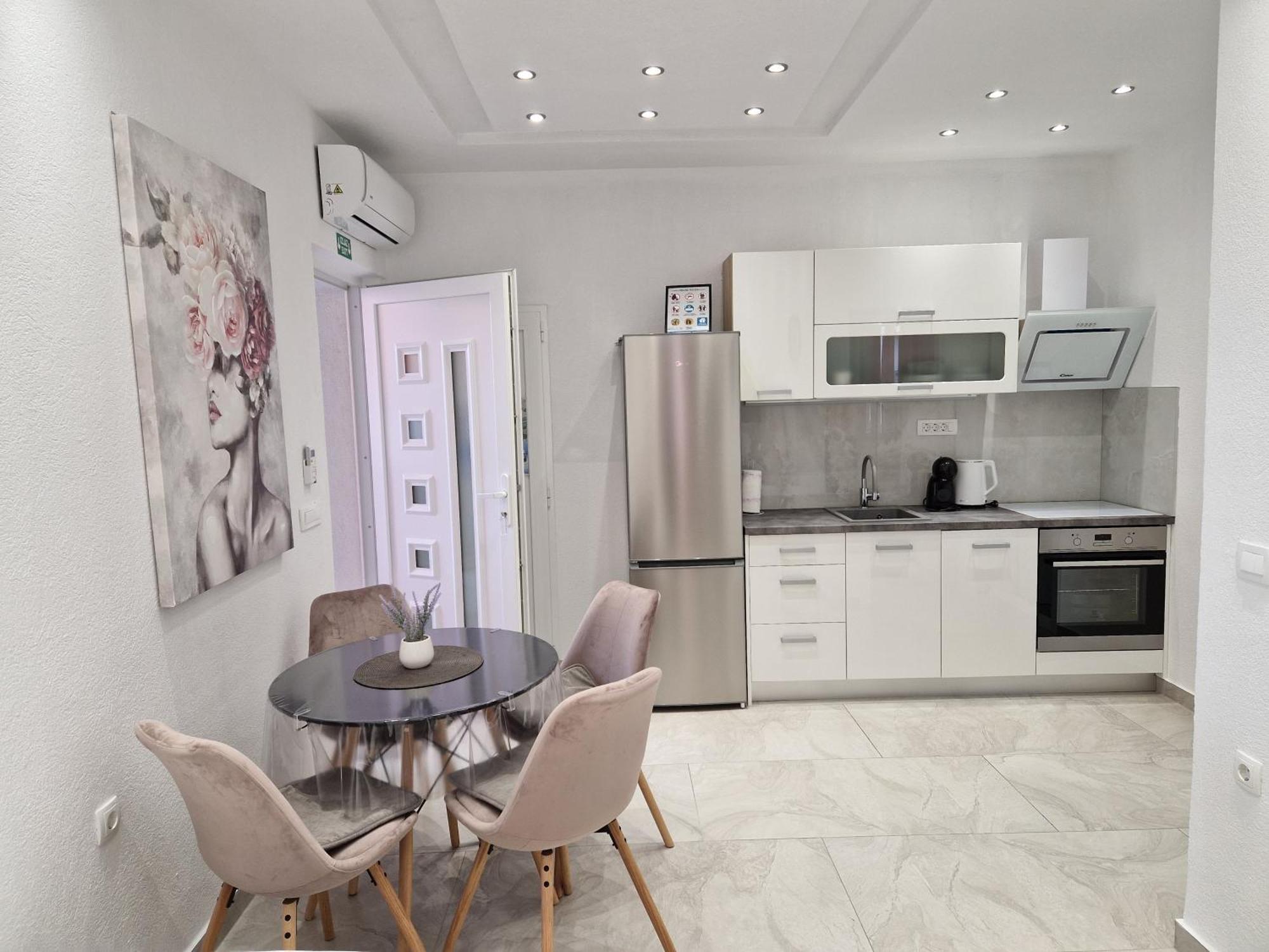 Apartmani Lavanda Centar マカルスカ エクステリア 写真